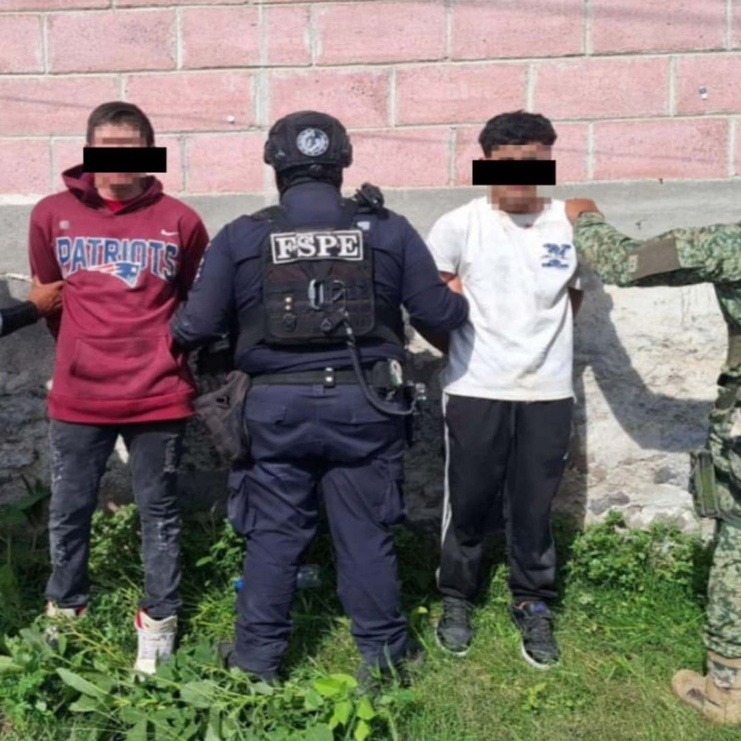 Los hombres fueron detenidos por elementos de la FSPE.